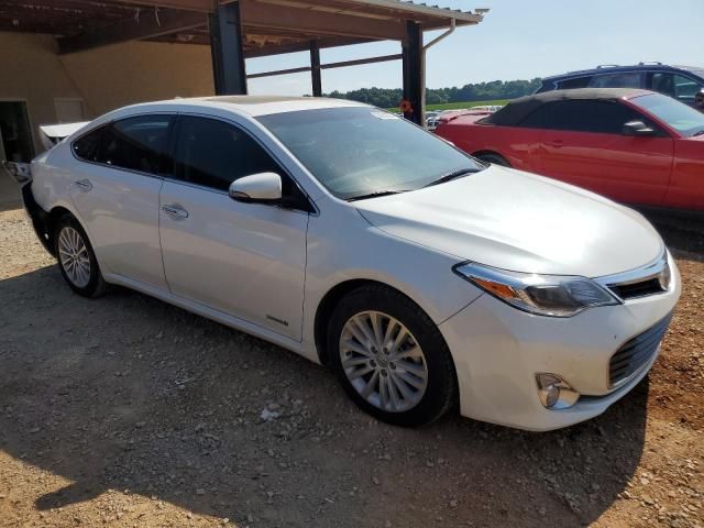 2013 Toyota Avalon Hybrid