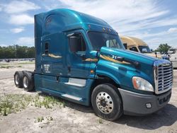 Vehiculos salvage en venta de Copart Savannah, GA: 2015 Freightliner Cascadia 125