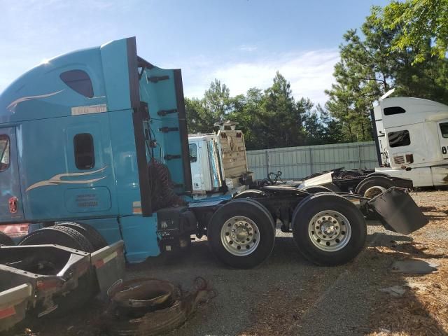 2015 Freightliner Cascadia 125