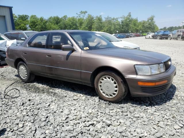 1992 Lexus LS 400