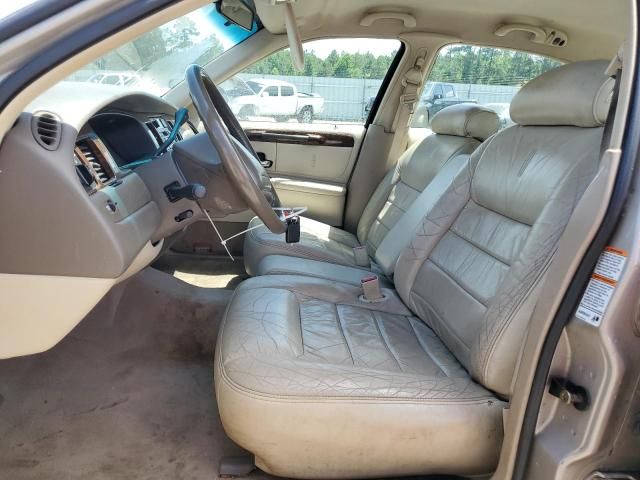 1999 Lincoln Town Car Executive