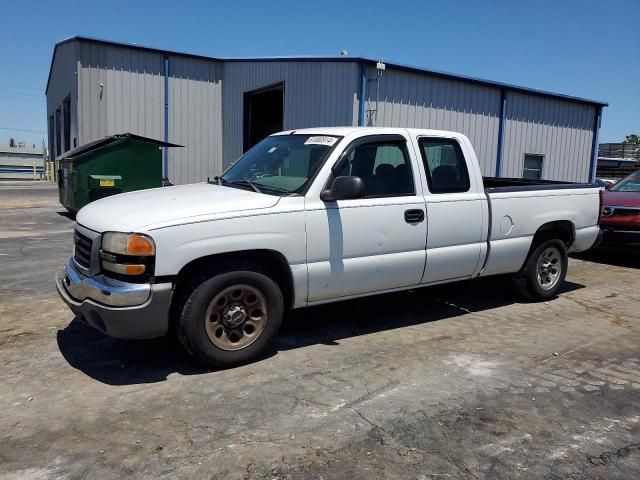 2005 GMC New Sierra C1500