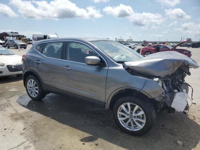 2022 Nissan Rogue Sport S