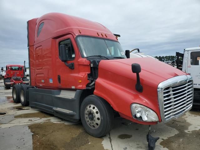 2017 Freightliner Cascadia 125