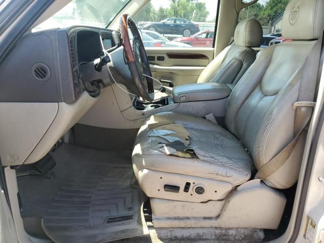 2005 Cadillac Escalade Luxury