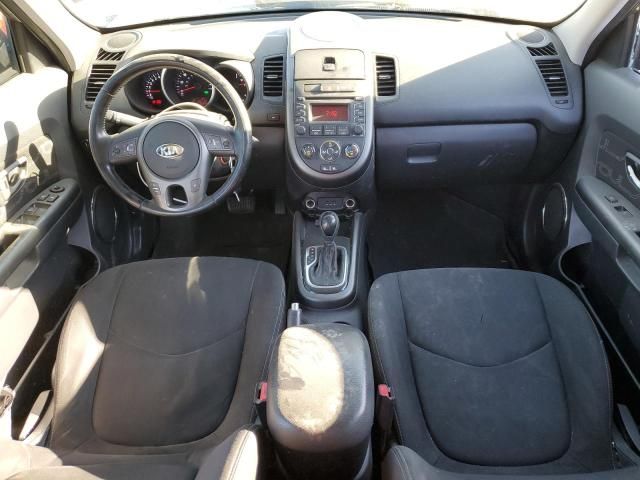 2013 KIA Soul +