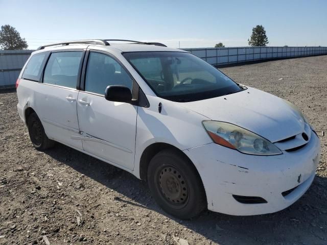 2006 Toyota Sienna CE