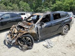 Salvage cars for sale at Waldorf, MD auction: 2021 Toyota Highlander Hybrid XLE