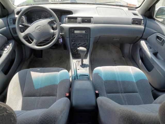 2001 Toyota Camry CE