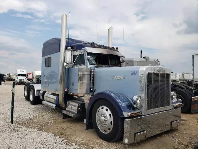 2002 Peterbilt 379