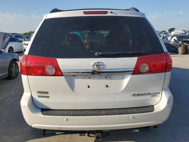 2008 Toyota Sienna XLE