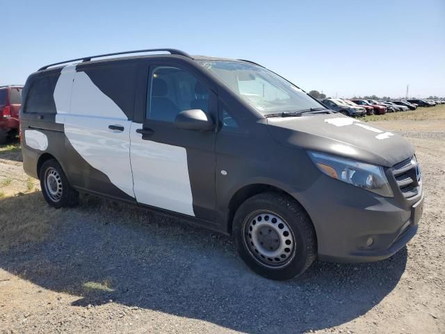 2016 Mercedes-Benz Metris