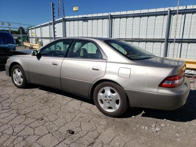 2000 Lexus ES 300