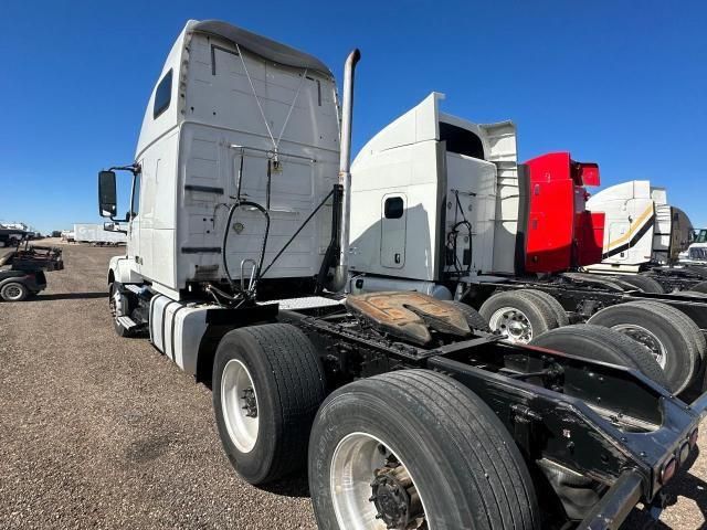 2014 Volvo VN VNL