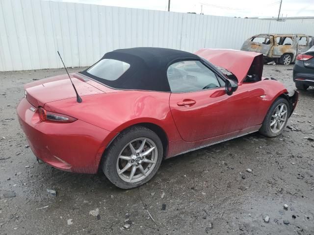 2017 Mazda MX-5 Miata Sport