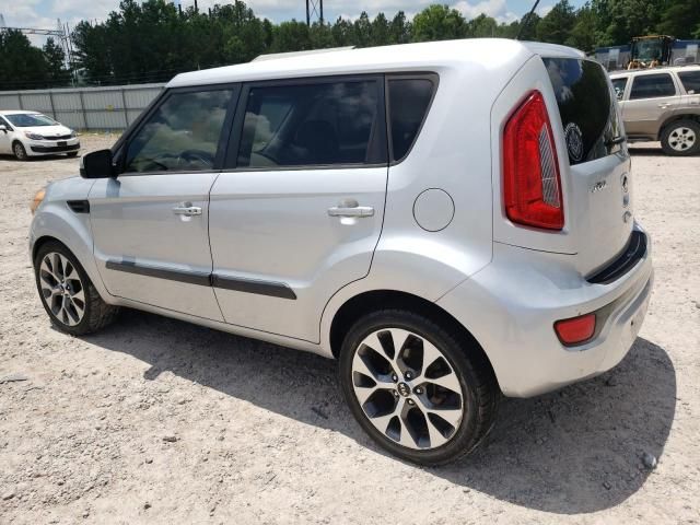 2013 KIA Soul +