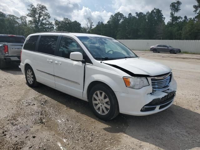 2016 Chrysler Town & Country Touring