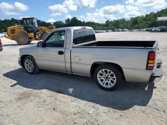 2005 GMC New Sierra C1500