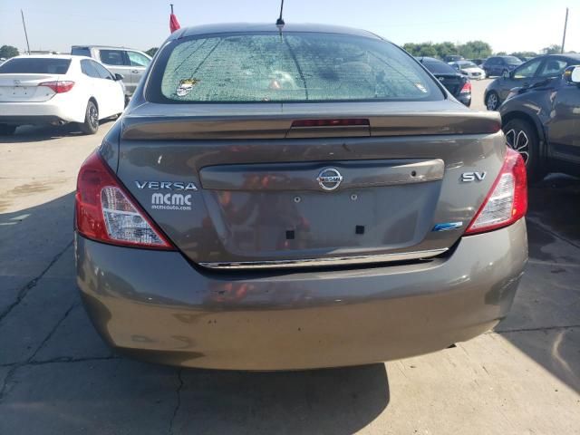 2014 Nissan Versa S