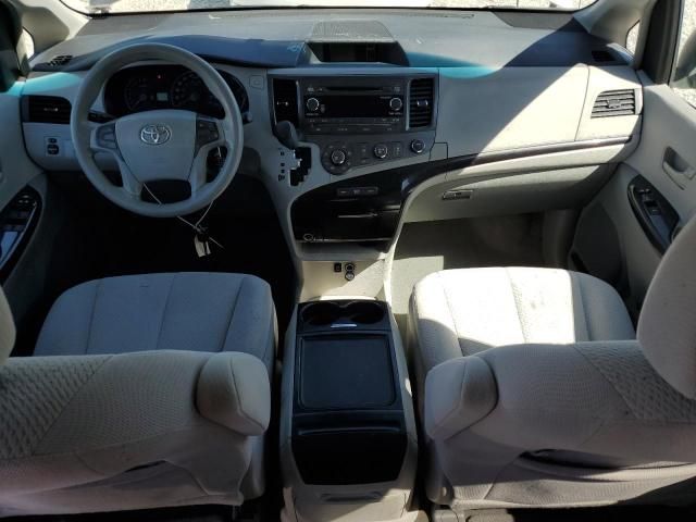 2012 Toyota Sienna LE