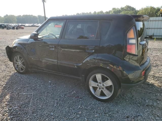 2010 KIA Soul +