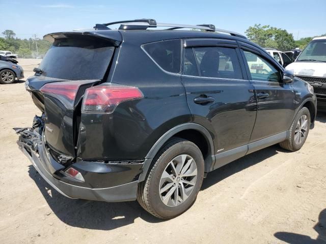 2018 Toyota Rav4 HV LE