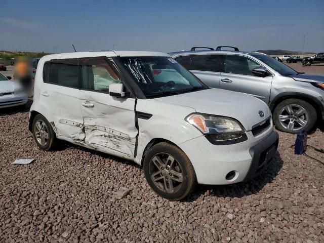 2011 KIA Soul +