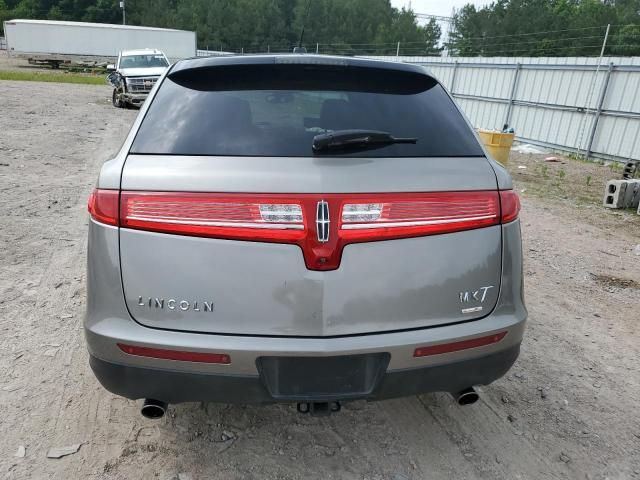 2015 Lincoln MKT