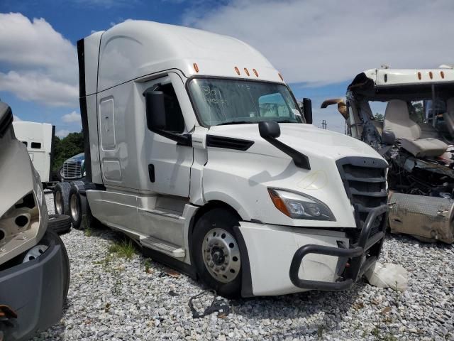 2022 Freightliner Cascadia 126