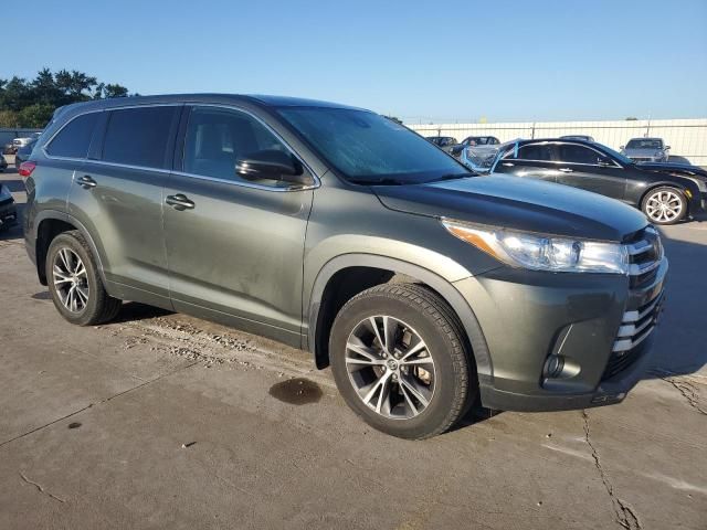 2018 Toyota Highlander LE