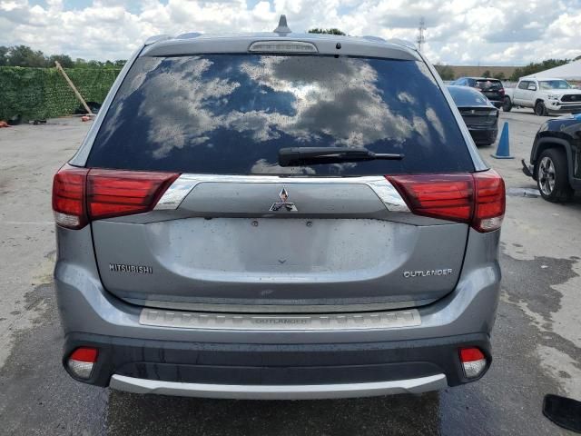 2018 Mitsubishi Outlander SE