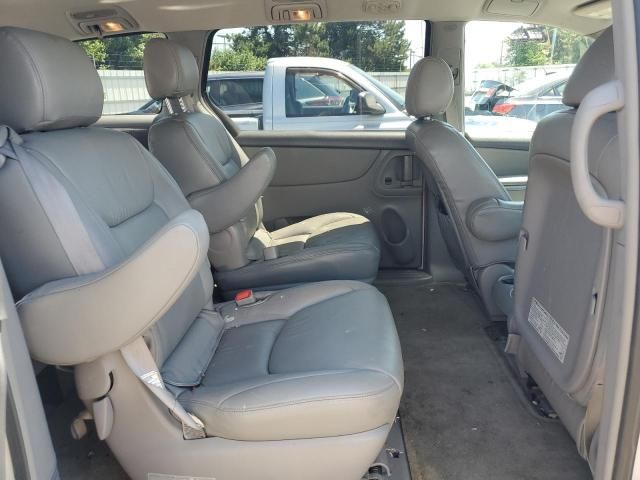 2006 Toyota Sienna CE