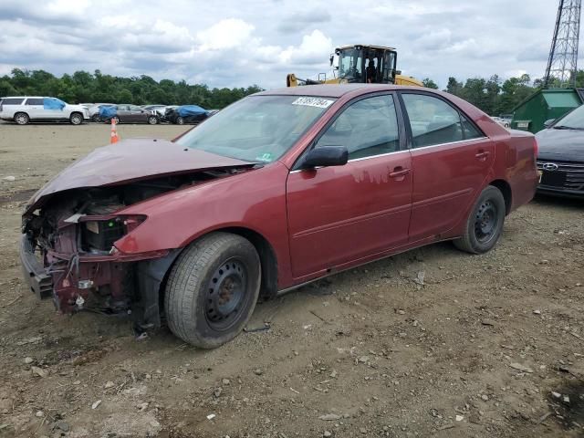 2004 Toyota Camry LE