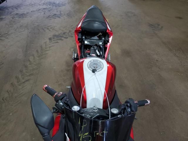 2015 Yamaha YZFR3