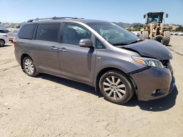 2017 Toyota Sienna XLE