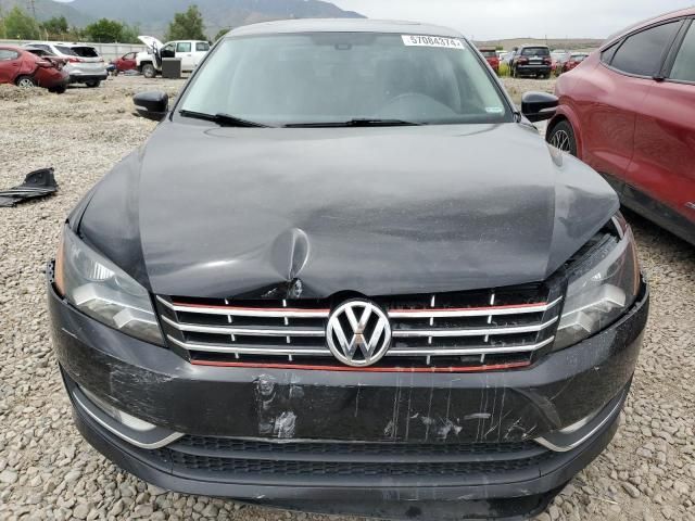 2015 Volkswagen Passat SEL