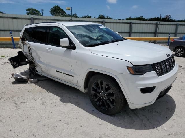 2020 Jeep Grand Cherokee Laredo