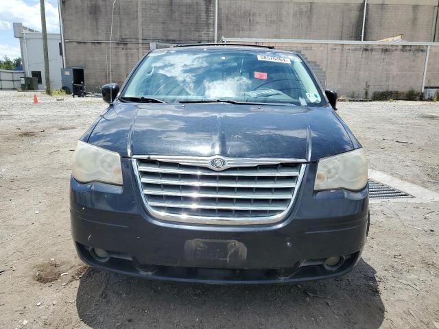 2008 Chrysler Town & Country Touring