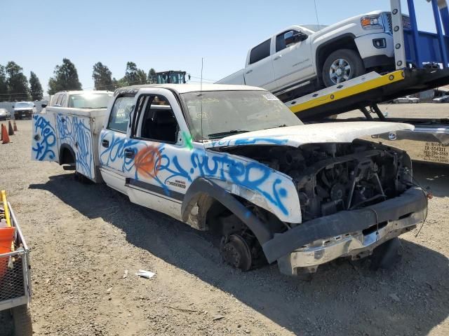 2004 Chevrolet Silverado C2500 Heavy Duty