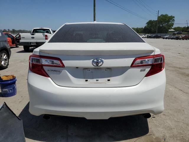 2014 Toyota Camry SE