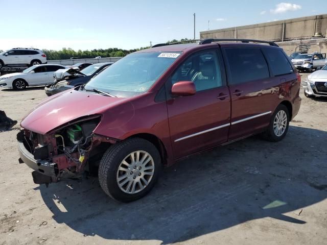 2008 Toyota Sienna XLE