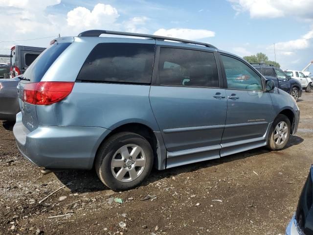 2007 Toyota Sienna CE