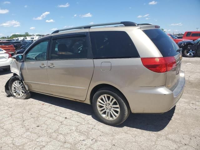 2004 Toyota Sienna CE