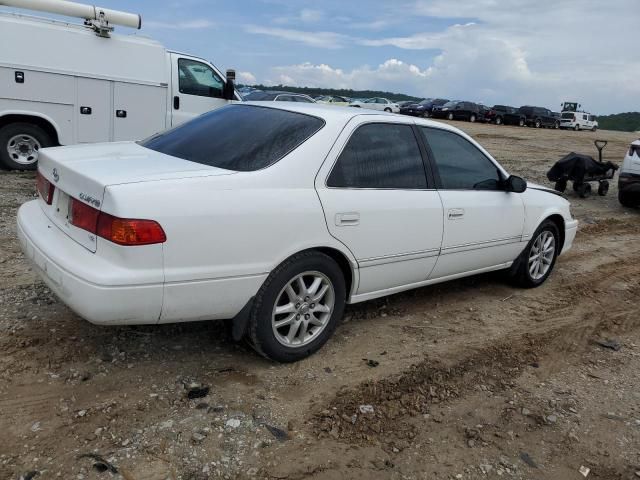 2001 Toyota Camry LE