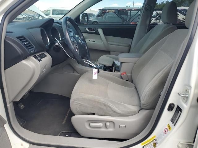 2012 Toyota Highlander Base