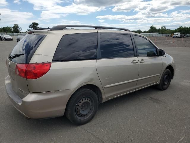 2006 Toyota Sienna CE