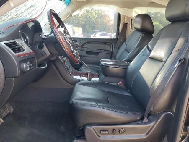 2013 Cadillac Escalade ESV Luxury