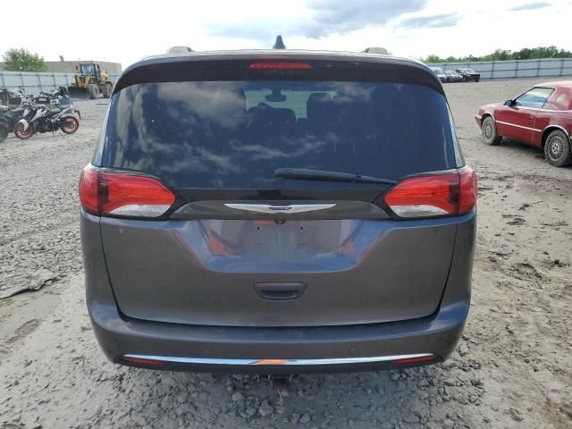 2017 Chrysler Pacifica Touring L Plus