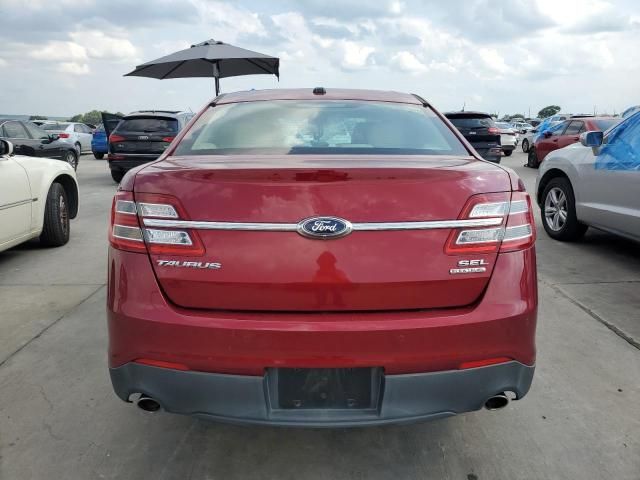 2015 Ford Taurus SEL