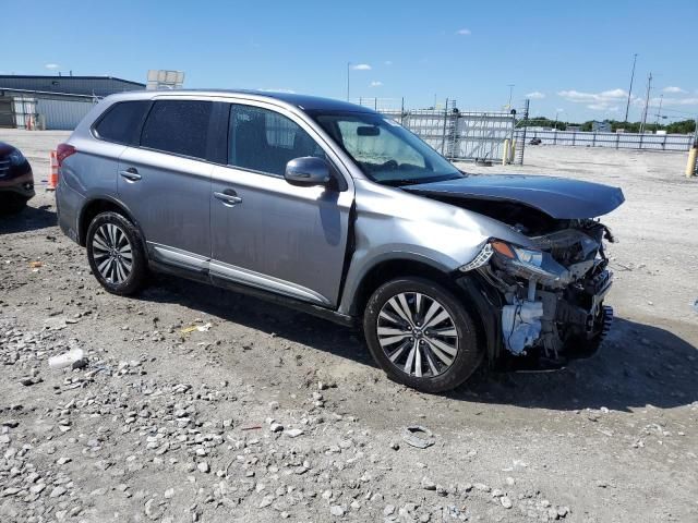 2019 Mitsubishi Outlander SE